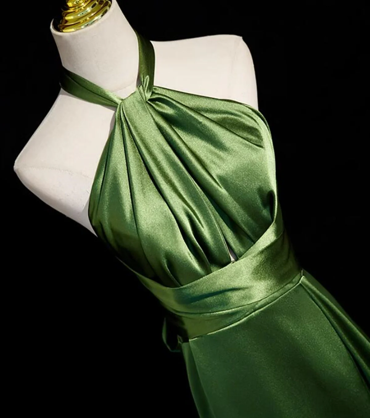 Sexy A line Green Satin Halter Backless Prom Dress Prom Dress SD1294