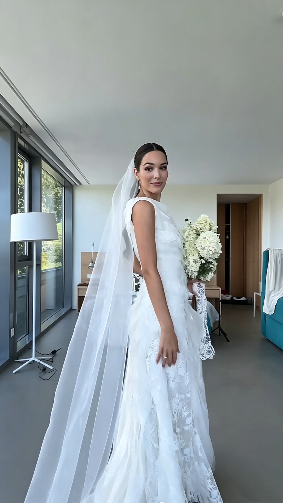 Glamorous One Shoulder Tulle Pleated Lace Mermaid Long Wedding Dress,White Bridal Dress D3900