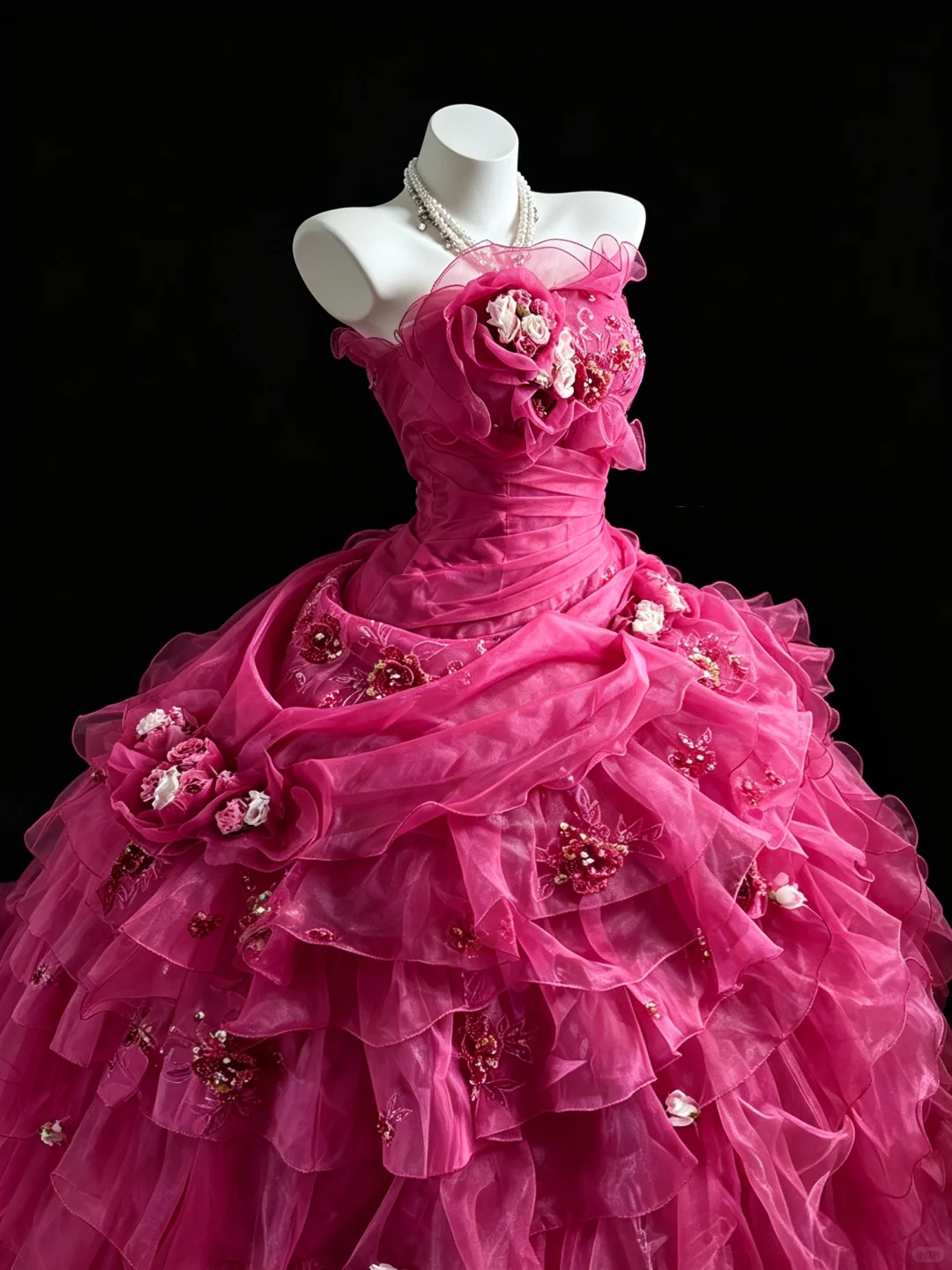 Charming Strapless Hot Pink Tulle Pleated Appliques Quinceanera Dress Sweet 15 16 Dress D5273