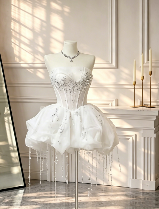 Glamorous Strapless Tulle Beaded Tassels A Line Short Birthday Outfits White Graduation Homecoming Dress D2595