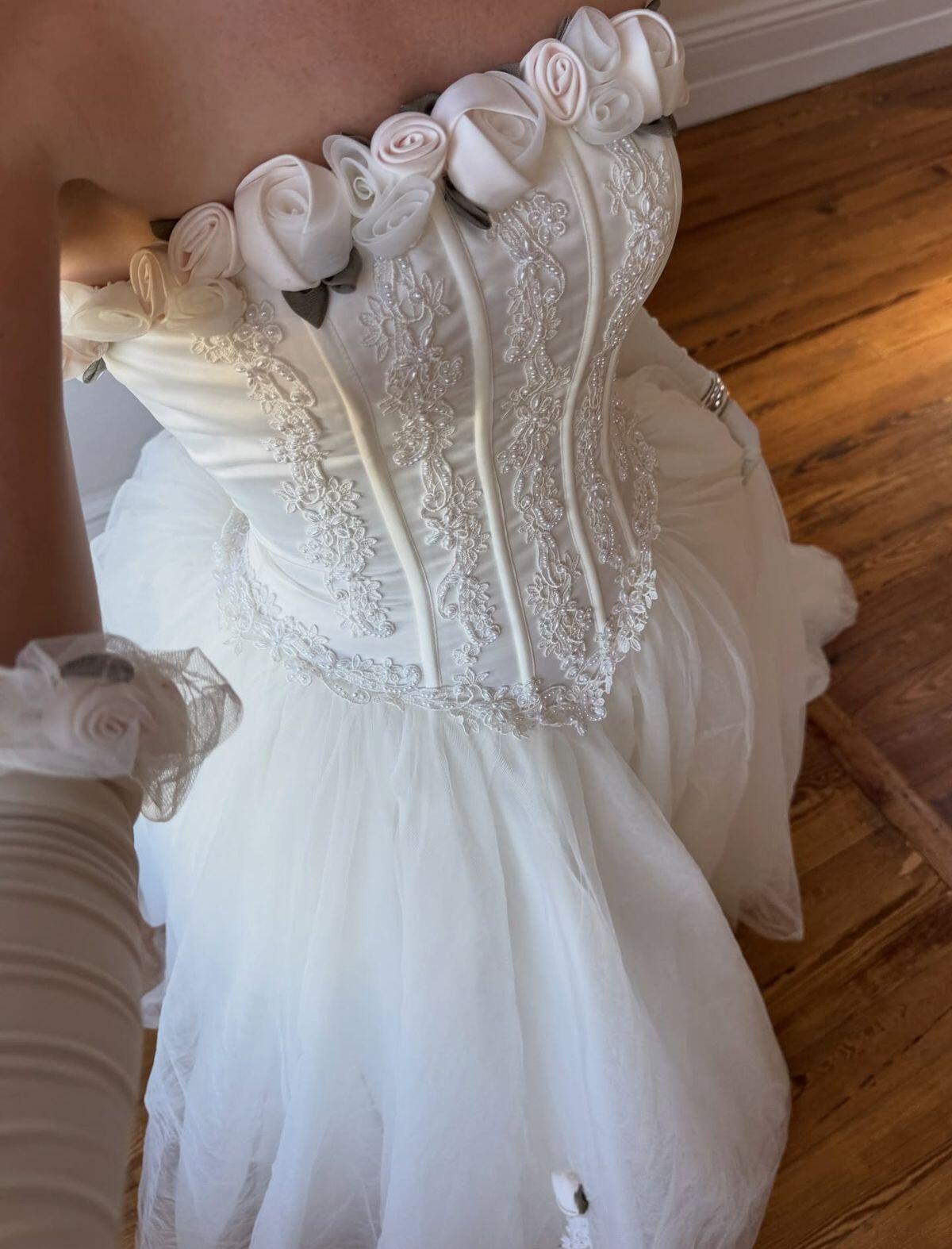 Charming Strapless White Tulle Beaded A Line Long Party Dress Prom Gown With 3D Flowers D3594