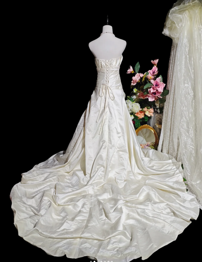 Charming Strapless Ivory Beaded Satin Pleated Mermaid Long Evening Dress Formal Birthday Prom Gowns D2366