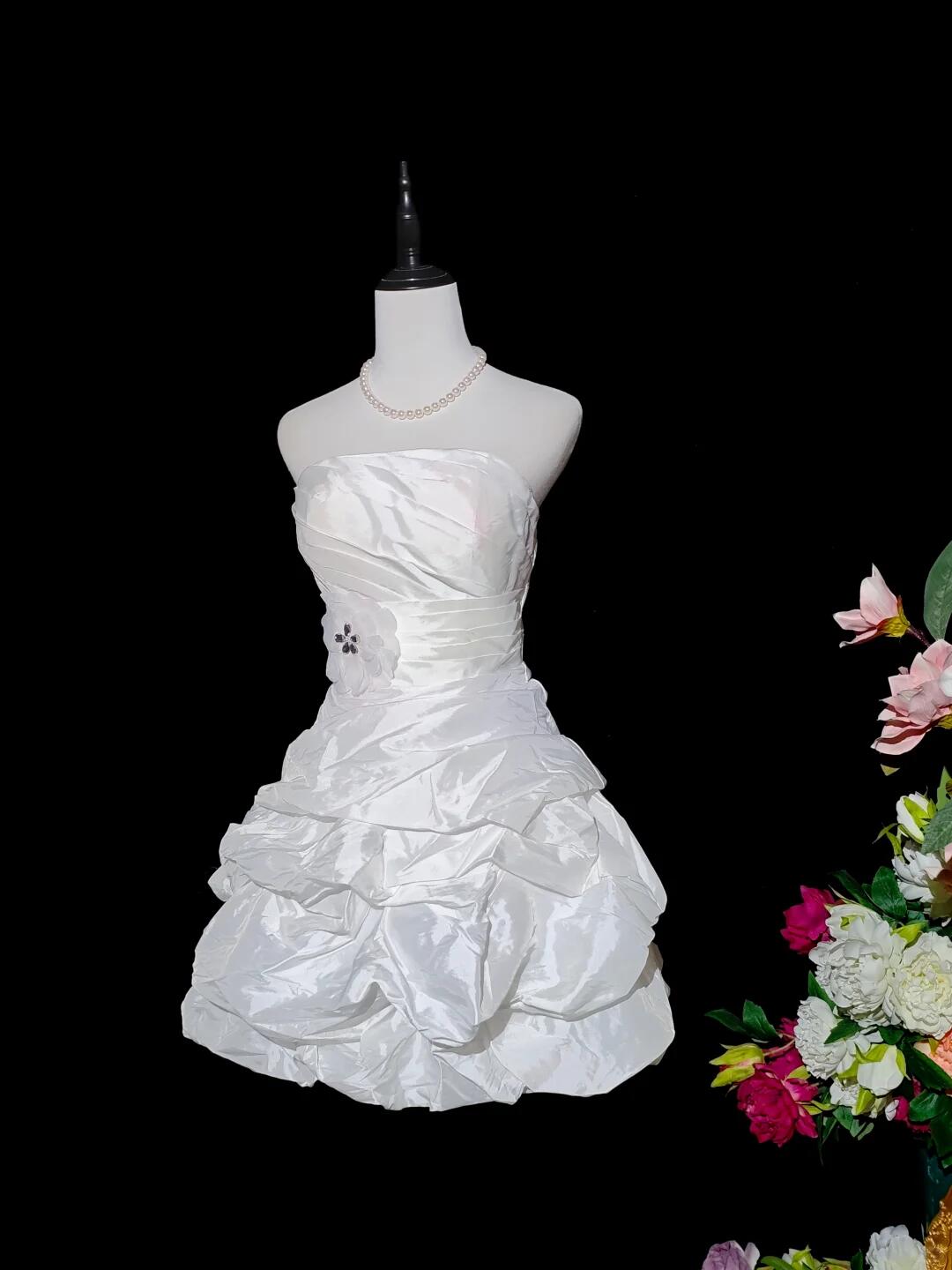 Elegant Strapless White Satin Pleated A Line Short Homecoming Dress Birthday Outfits D3151