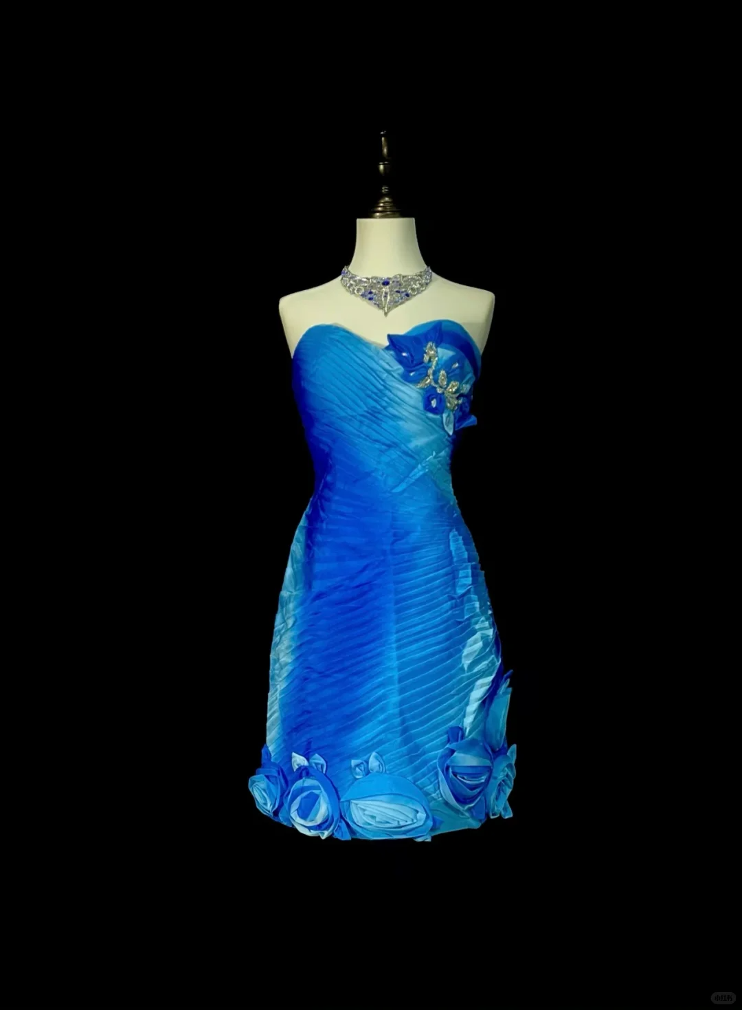 Sexy Sweetheart Neck Ombre Blue Satin Ruched Sheath Short Homecoming Dress Cocktail Dress With 3D Floral D4076