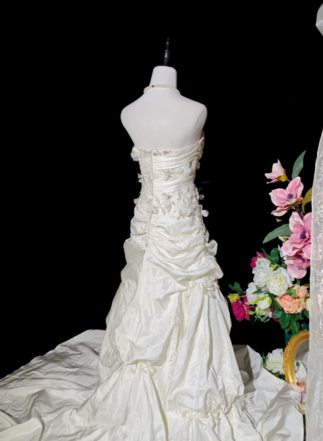 Pretty Ivory Strapless Satin Pleated Appliques Mermaid Party Dress Long Birthday Evening Gown D2363