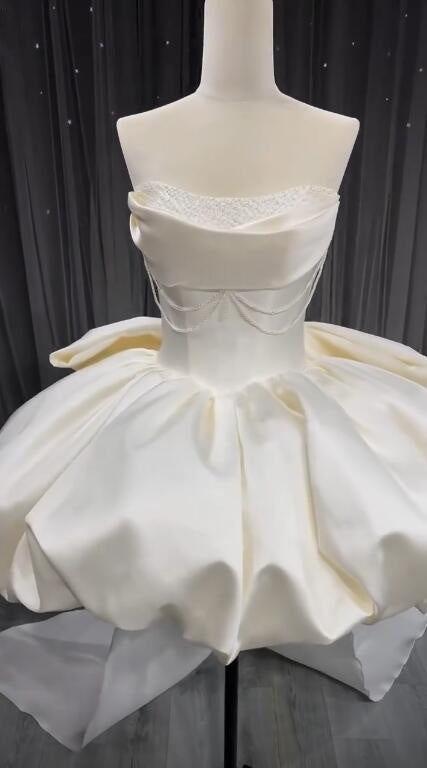 Pretty Strapless Satin Beaded Short Party Dress White Short Graduation Homecoming Dress With Bow D4755