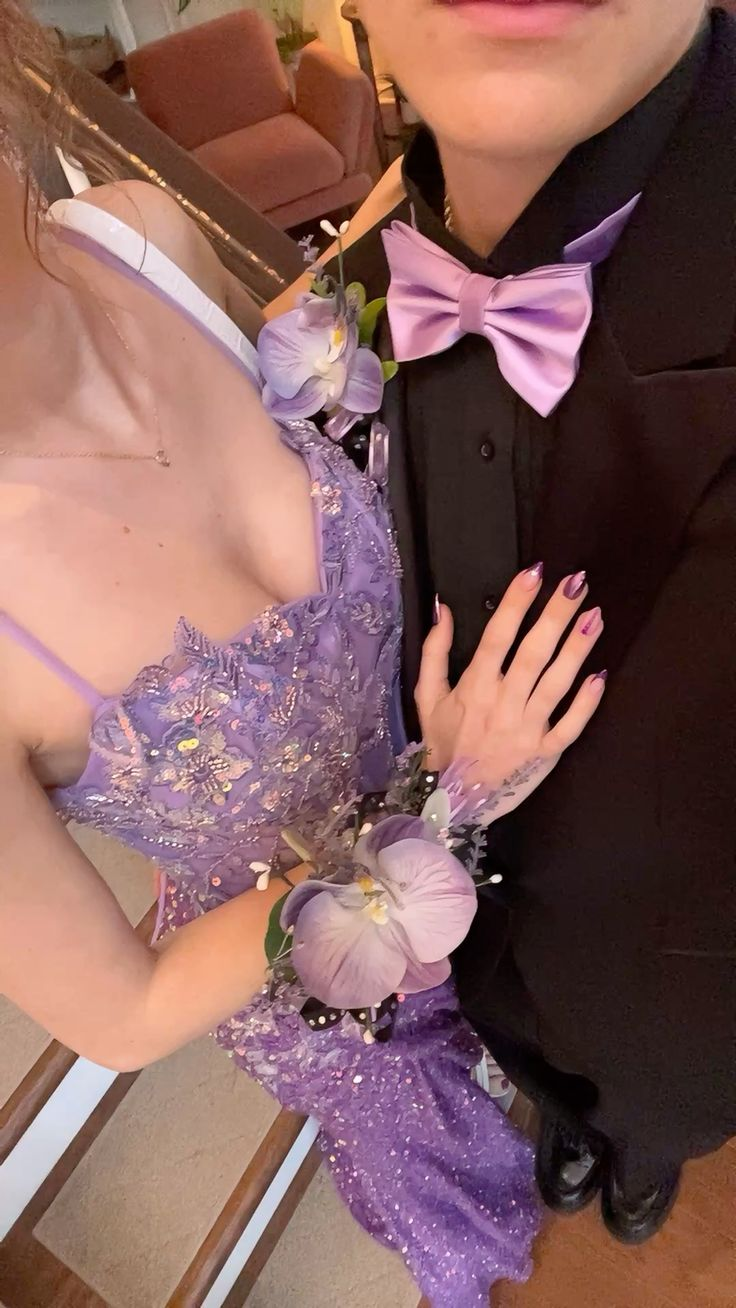 Elegant Spaghetti Straps Purple Satin Sequin Appliques Mermaid Long Prom Dress Party Dress D5432