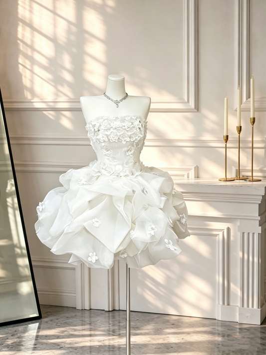 Pretty White Tulle Appliques 16th Birthday Outfits Strapless Short A 7th Grade Homecoming Dress D2538