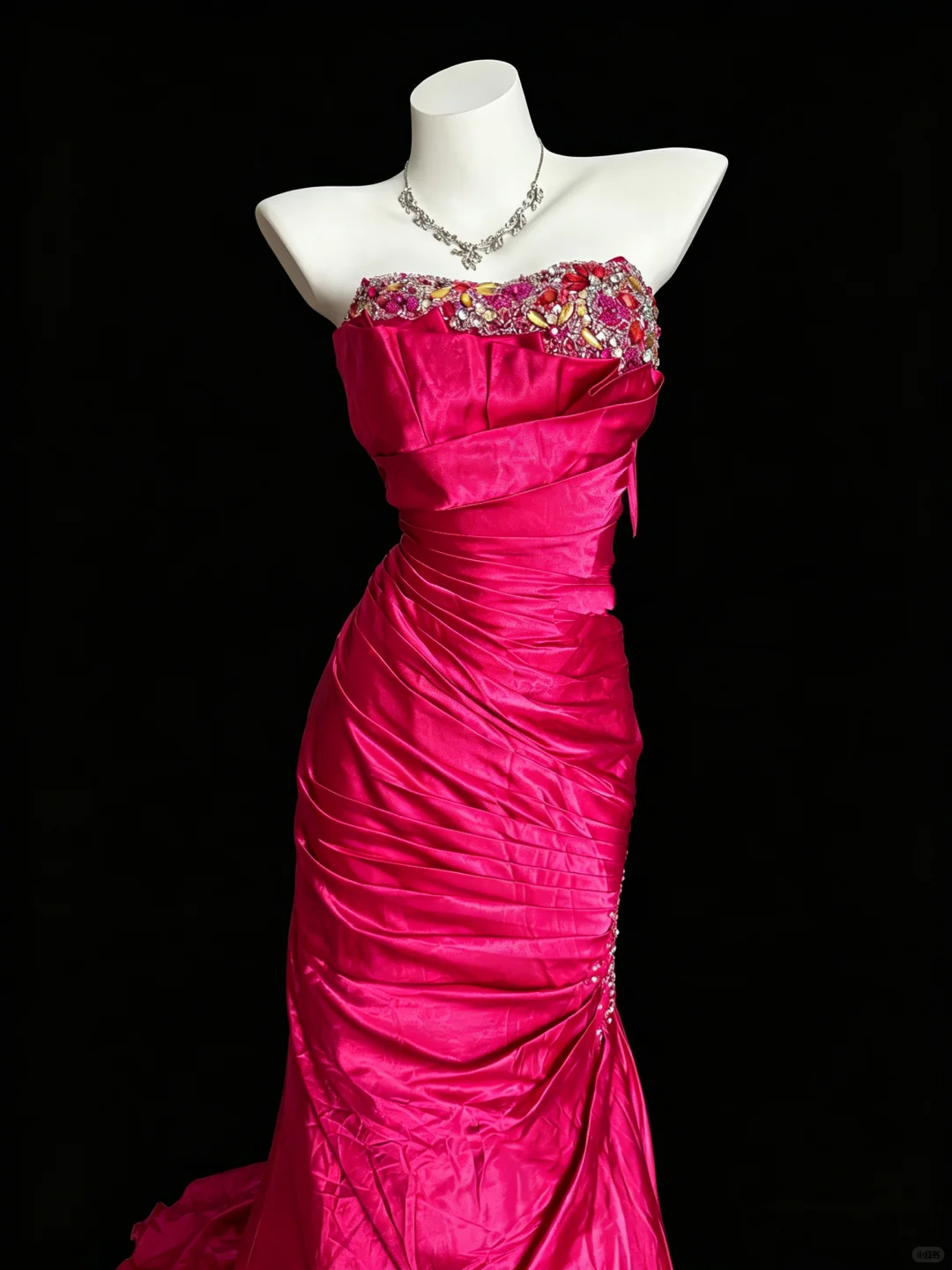 Elegant Rose Red Strapless Satin Beaded Mermaid Long Prom Dress Evening Dress D5225