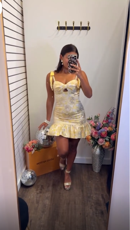 Fashion Spaghetti Straps Yellow Satin Print Floral Short Homecoming Dress Cocktail Dress D4008