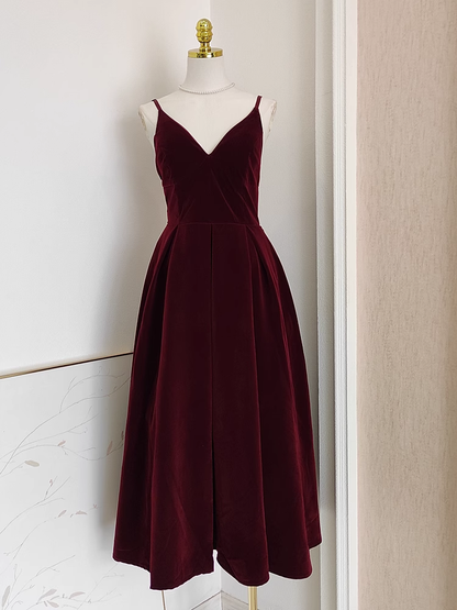 Simple A line Sleeveless Burgundy Velvet Party Dress Holiday Birthday Dresses For Women SD350