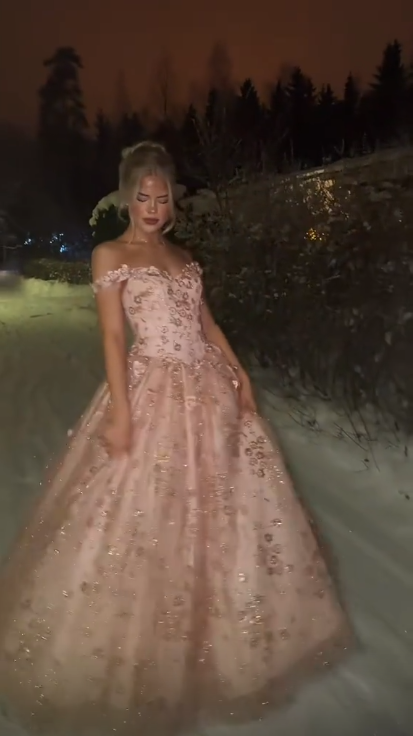 Pretty Pink Off The Shoulder Tulle Sequin Appliques Quinceanera Dress Sweet 16 Dress D5131