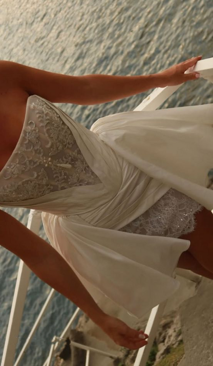 Elegant White Lace Satin Beaded Short Graduation Homecoming Dress,Strapless Mini 18th Birthday Outfits D3931