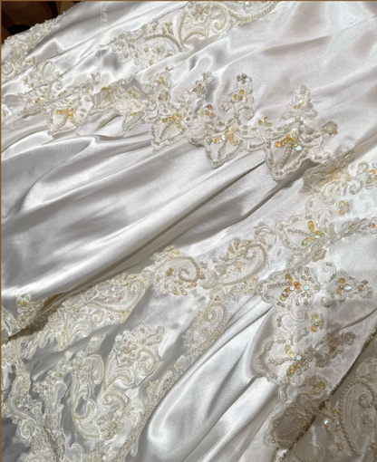 Charming White Off The Shoulder Satin Beaded Appliques Ball Gown Long Wedding Dress Bridal Dress D2035