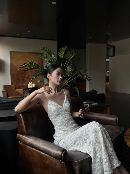 Pretty Spaghetti Straps V Neck Off White Lace Sequin Mermaid Long Evening Dress Formal Wedding Guest Dress D2125