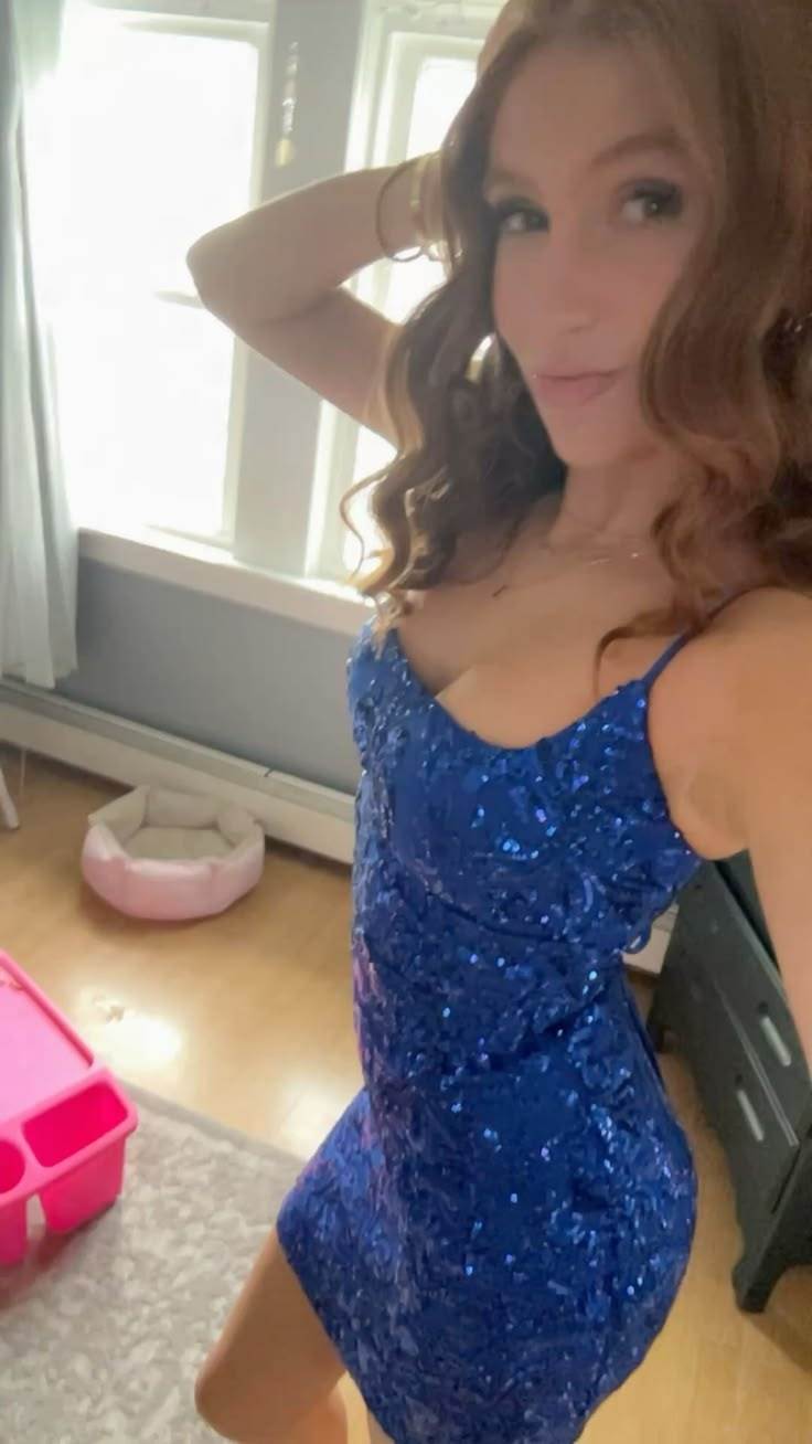 Elegant Blue Spaghetti Straps Satin Sequin Sheath Short Homecoming Dress Cocktail Dress D3926