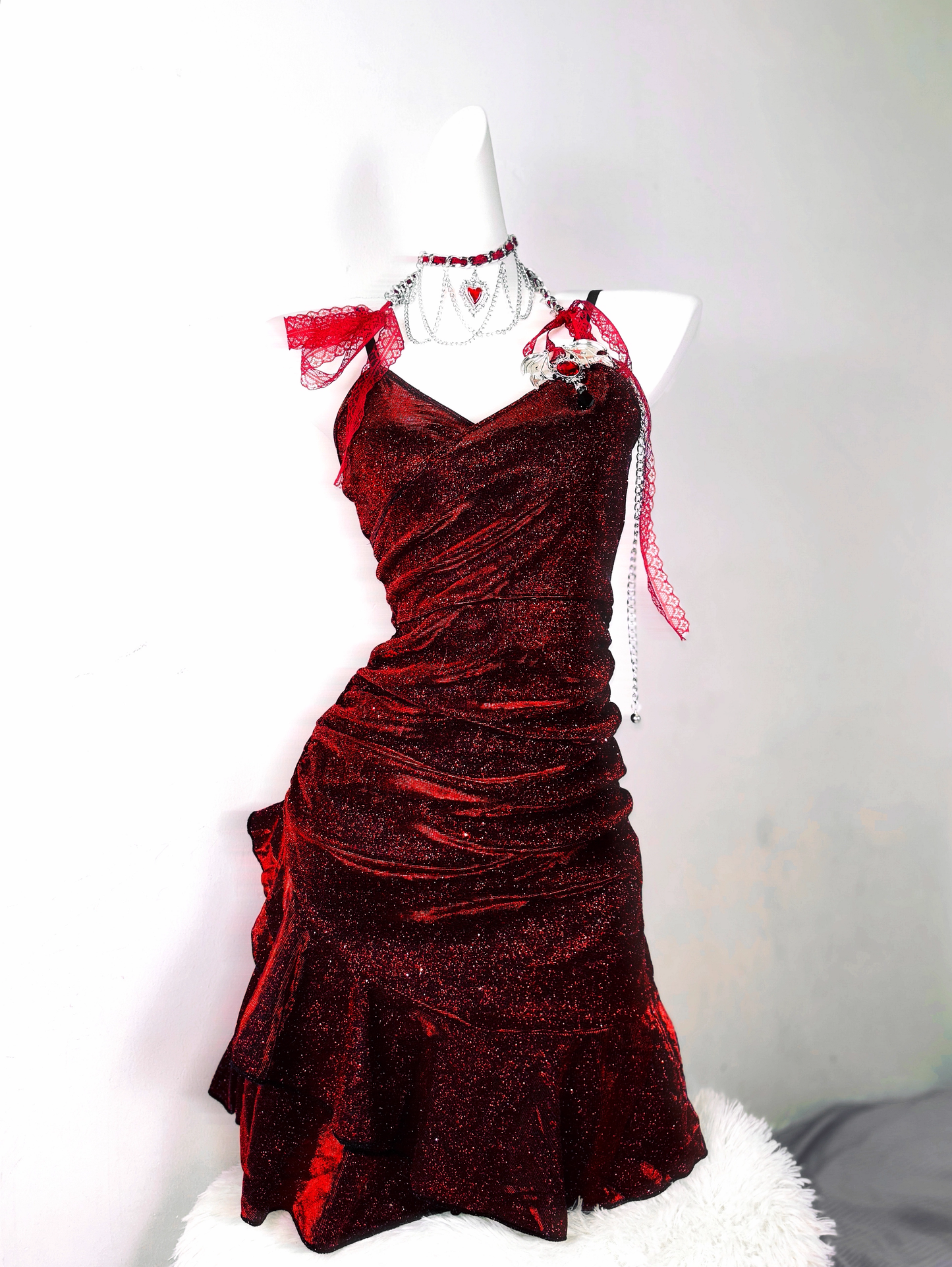 Vintage Spaghetti Straps Burgundy Ruffle Short Homecoming Dress Birthday Outfits S608