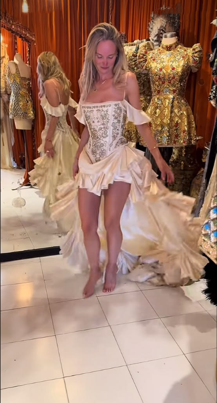 Pretty Ivory Off The Shoulder Satin Beaded Ruffle Long Evening Dress Birthday Prom Dresses D4628