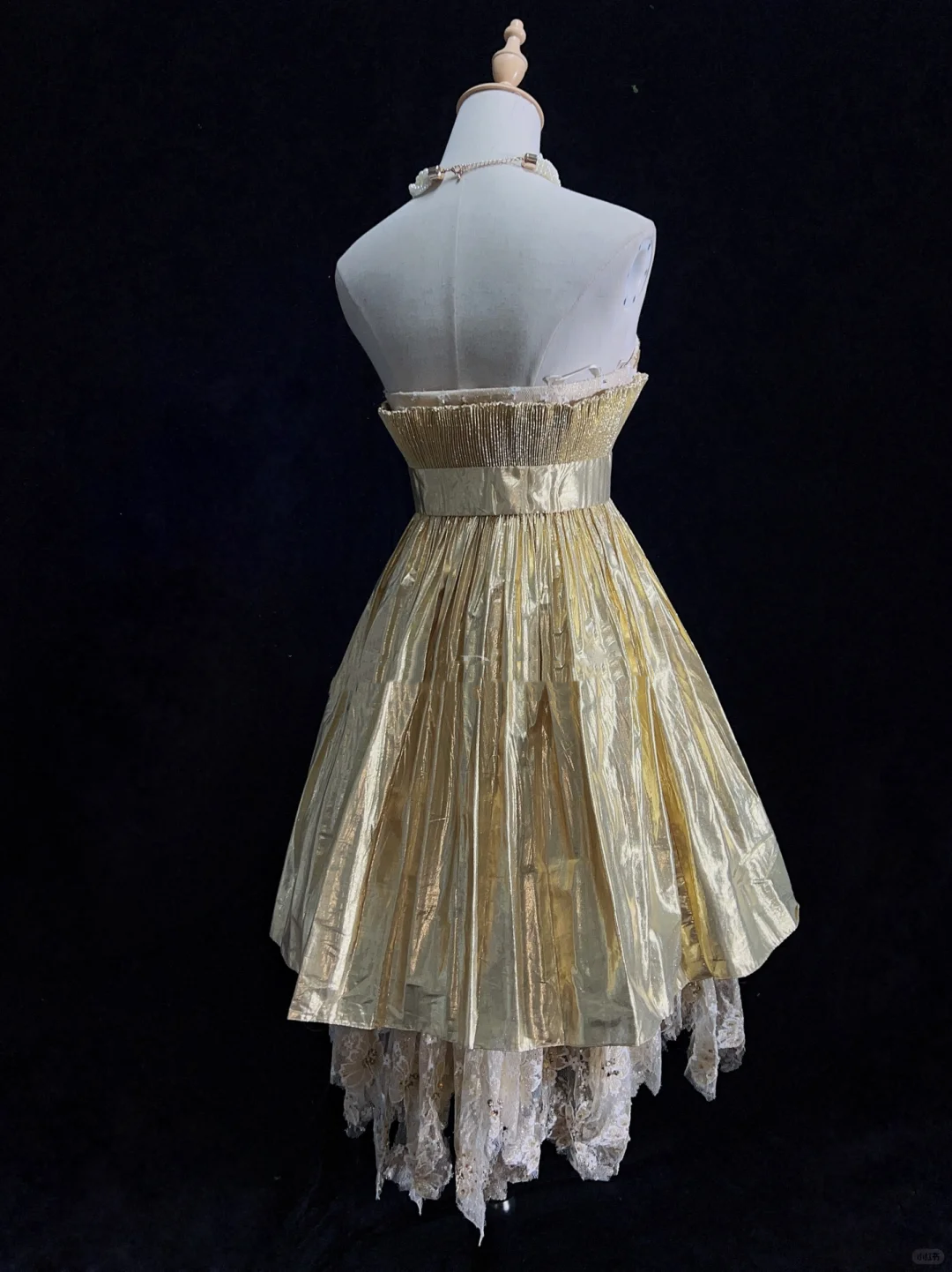 Gorgeous Gold Strapless Lace Satin Pleated A Line Short Homecoming Dress Cocktail Dress D3371