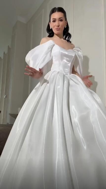 Elegant Off The Shoulder White Tulle Satin Long Party Dress Birthday Evening Dress D4753