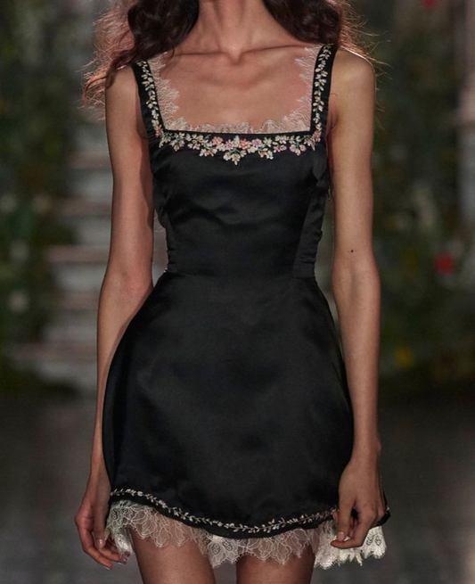 Elegant Black Square Neck Satin Lace Short Graduation Homecoming Dress 21st Birthday Dress D681