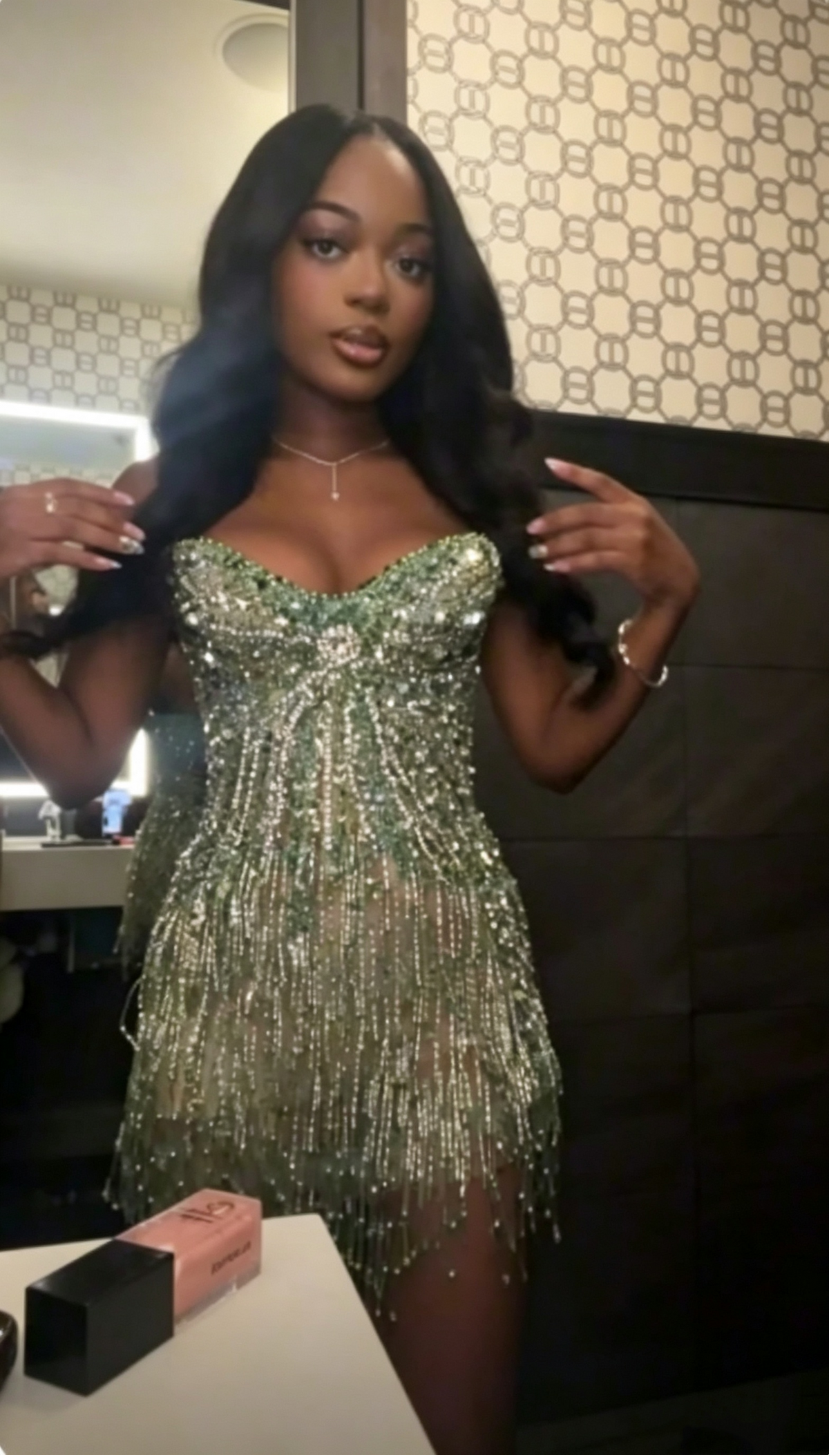 Luxurious Strapless Sequin Beaded Tassel Sheath Short Homecoming Dress Green Short Party Dress D4542