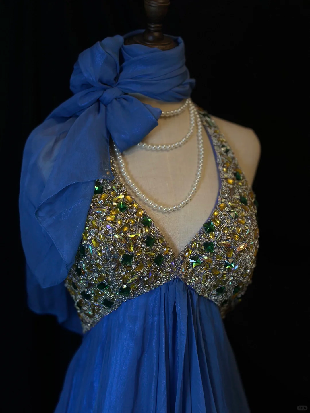 Gorgeous Blue Halter V Neck Tulle Beaded A Line Short 6th Grade Homecoming Dress Cocktail Dress D3248