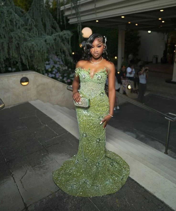 Luxurious Green Strapless Satin Sequin Beaded Mermaid Long Evening Gown Birthday Party Dress D4901