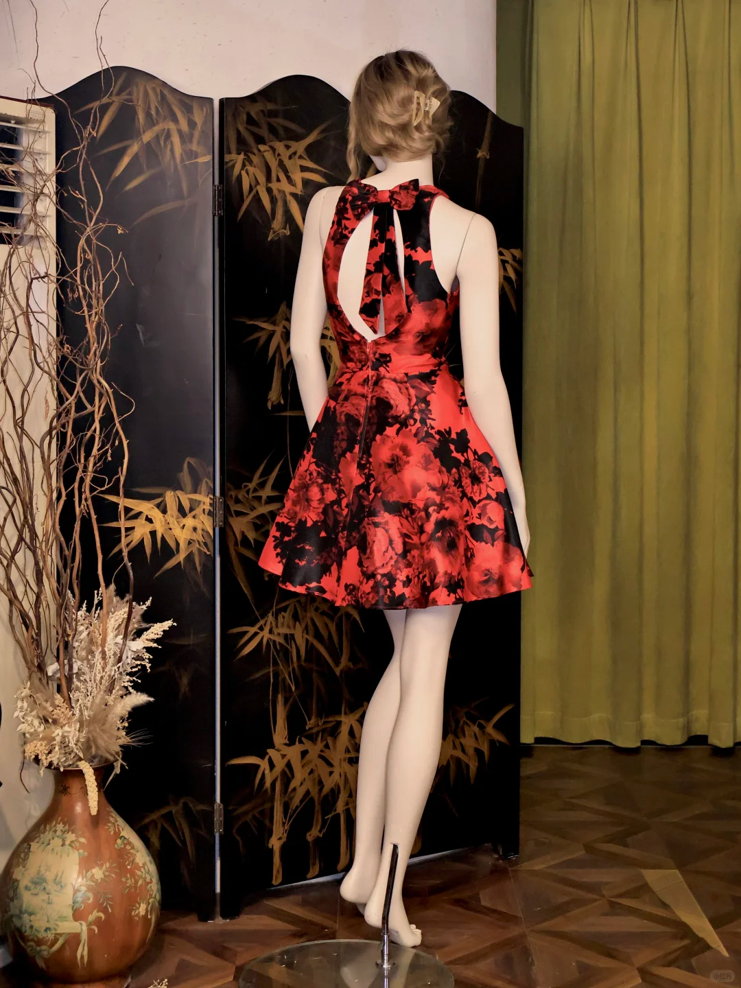 Vintage Red Satin Floral Print A Line Short Party Dress Bow Backless Graduation Homecoming Dress S732