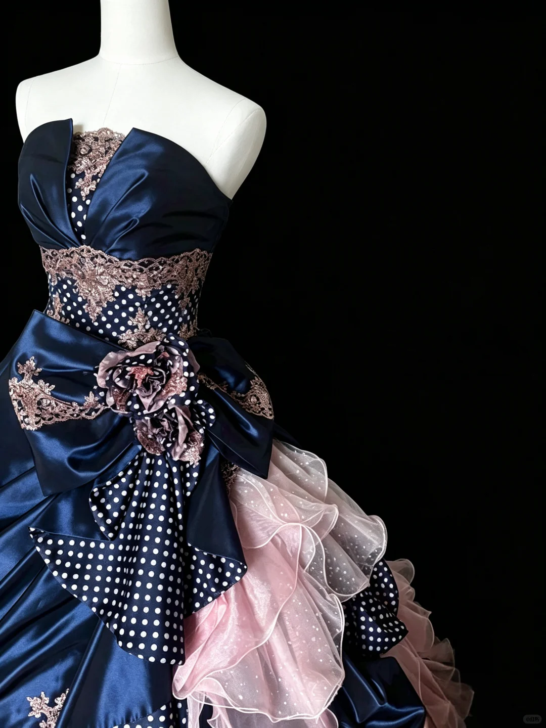 Retro Ball Gown Navy Blue Pink Satin Tulle Appliques Quinceanera Dress With Bow D5279