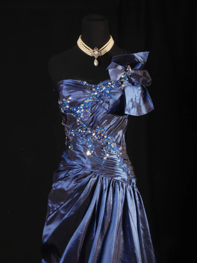 Elegant One Shoulder Satin Pleated Beaded Mermaid Evening Dress Navy Blue Long Party Dress D2225
