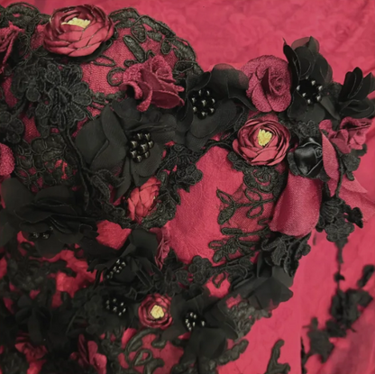 Charming Spaghetti Straps Burgundy Lace Appliques Beaded Mermaid Long Party Dress Evening Dress With Flowers D2050