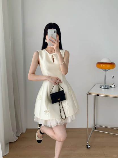 Cute Off White Satin Tulle Appliques A Line Short 16th Birthday Outfits Formal Graduation Homecoming Dress D2793