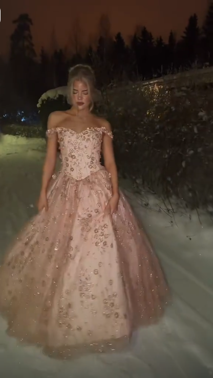 Pretty Pink Off The Shoulder Tulle Sequin Appliques Quinceanera Dress Sweet 16 Dress D5131