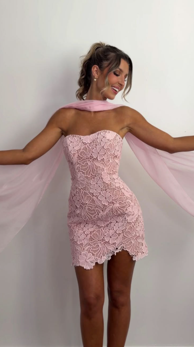 Glamorous Pink Lace Short 6th Grade Homecoming Dress Strapless Short Prom Dress D4374