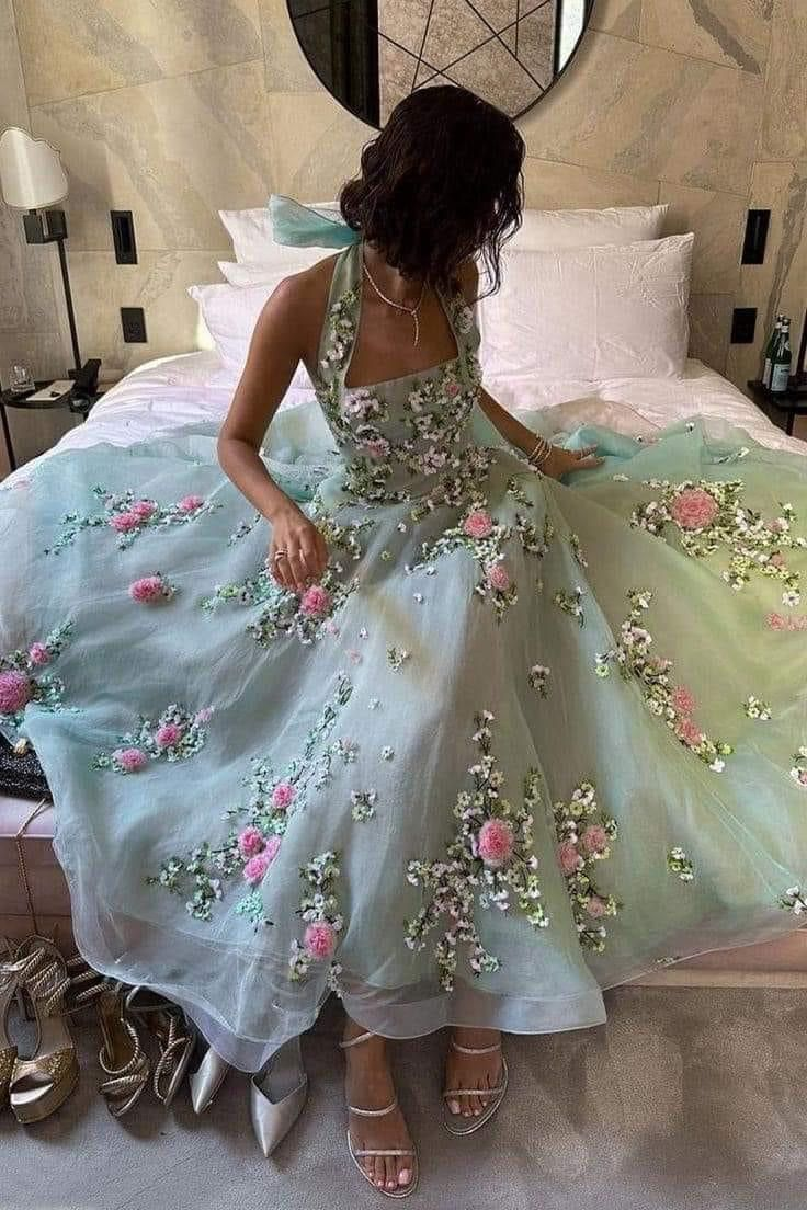 Princess Halter Cascading Ruffles Tulle Appliques Green Long Evening Dress Birthday Party Gown D4750