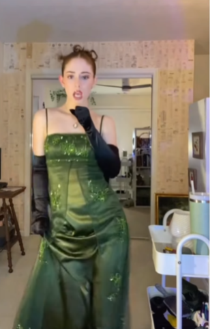 Charming Green Spaghetti Straps Satin Sequin Beaded Mermaid Prom Dresses Long Birthday Party Dress D1526