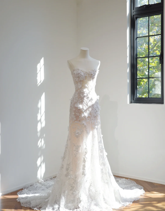 Charming White Strapless Lace Floral Mermaid Long Wedding Dress Formal Bridal Dress D2152