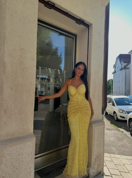 Sparkly Halter Yellow Sequin Pleated Mermaid Long Evening Dress Formal Wedding Guest Dress Party Dress D1974