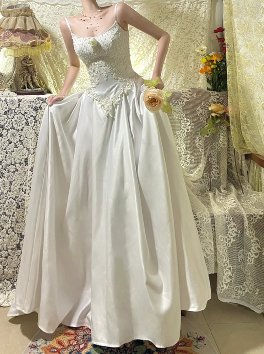 Elegant Spaghetti Straps White Satin Lace Appliques Evening Dress Long Wedding Guest Dress D2138
