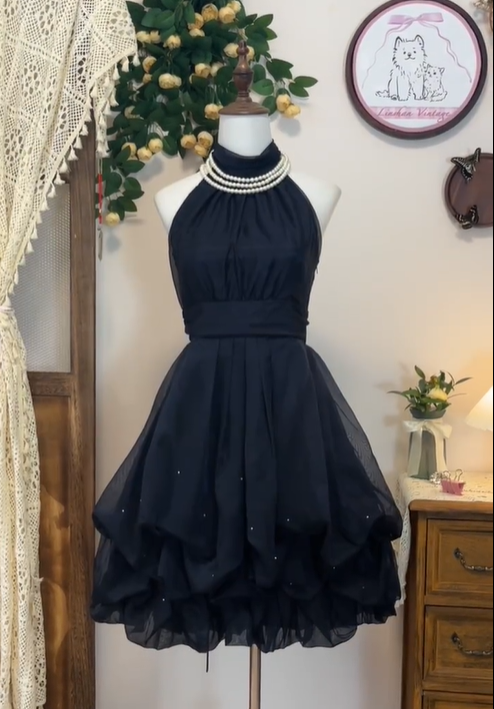 Pretty Halter Sleeveless Tulle Sequin Mini Prom Dress Black  Homecoming Dress S454