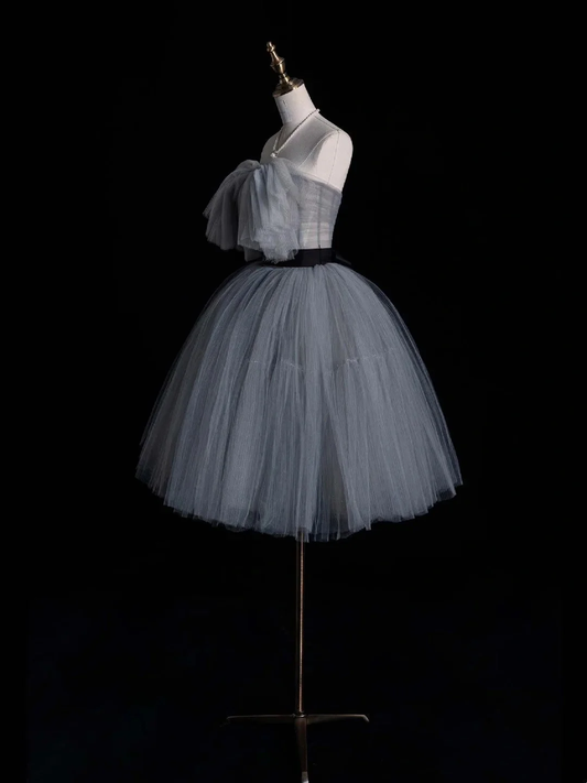 Simple Strapless Gray Tulle Short 16th Birthday Outfits Middle School Homecoming Dresses D4273