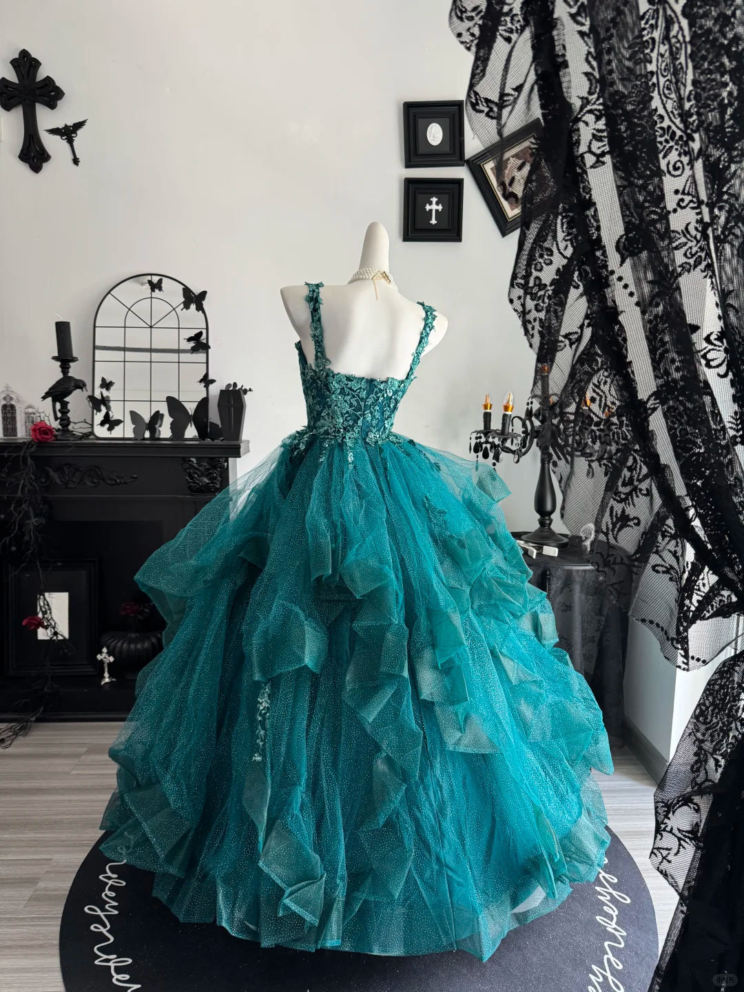 Pretty Spaghetti Straps Ball Gown Teal Tulle Appliques Quinceanera Dress D3694