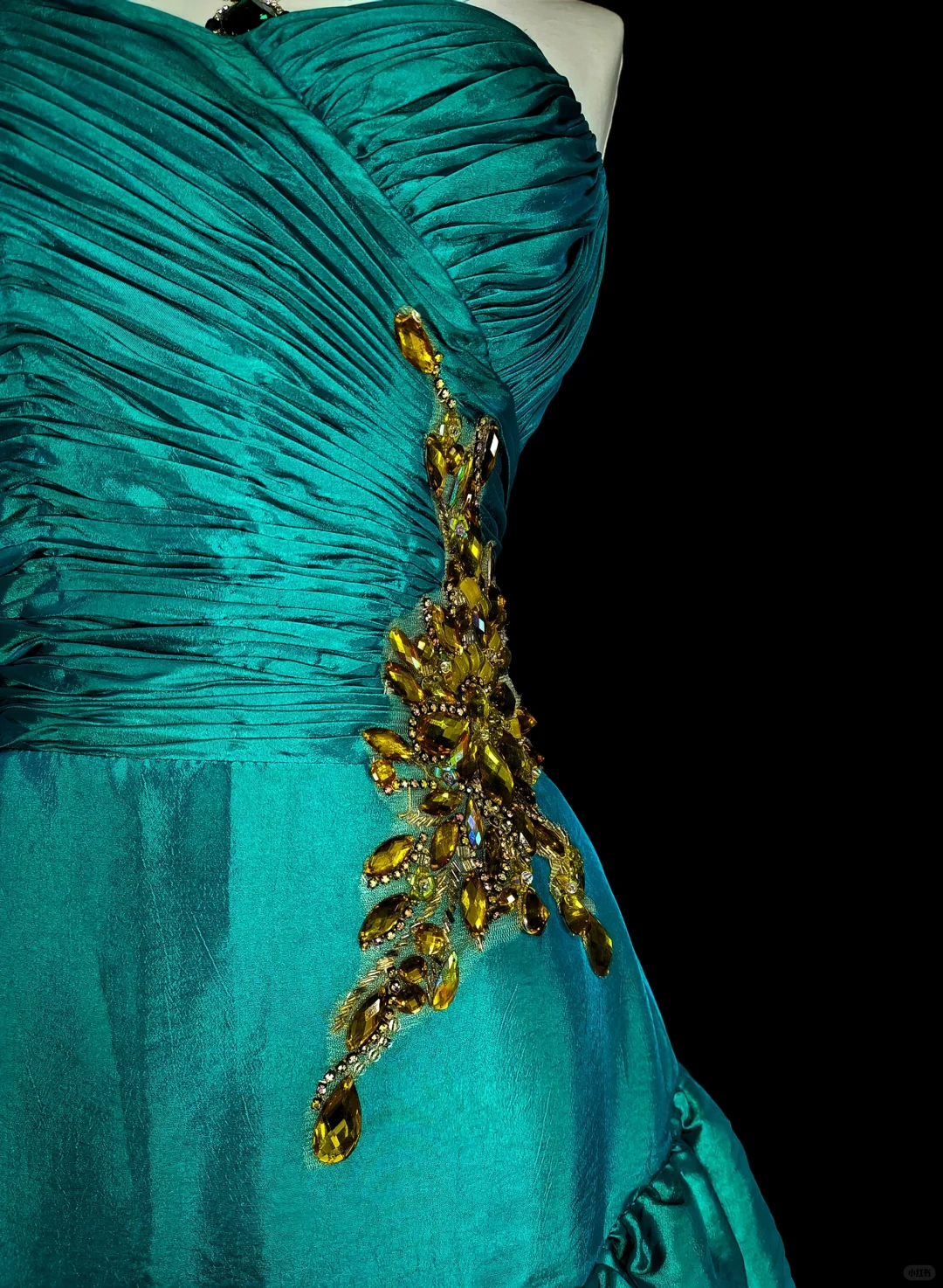 Vintage Green Satin Pleated Beaded Short 17th Birthday Outfits,One Shoulder Short Party Dress D4041