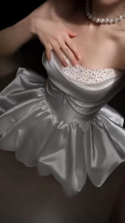Pretty Strapless Satin Beaded Short Party Dress White Short Graduation Homecoming Dress With Bow D4755