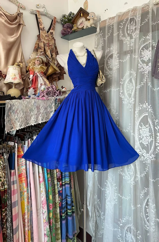 Vintage Halter Royal Blue V Chiffon A Line Short 6th Grade Homecoming Dress Cocktail Dress D3191