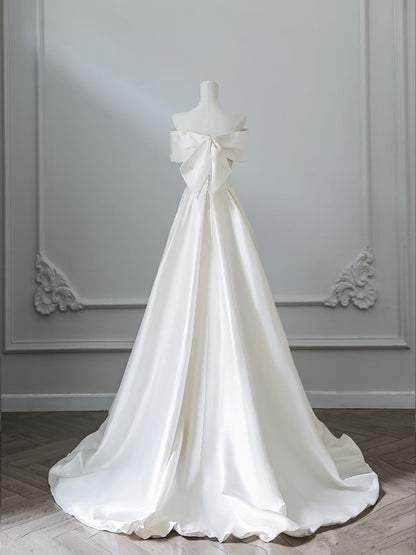 Aesthetic Ball Gown Strapless Ivory Satin Long Wedding Dresses Brides Dress S3805