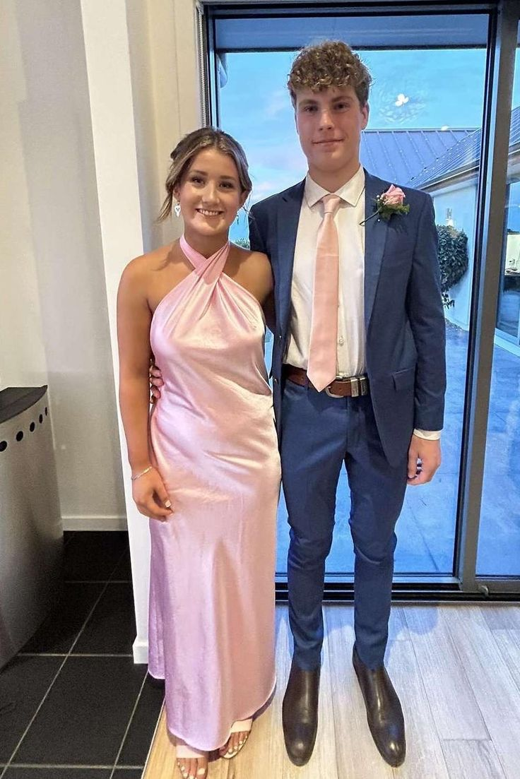 Classy Halter Champagne Backless Sheath Tea Length Bridesmaid Dress Formal Wedding Guest Dress D963