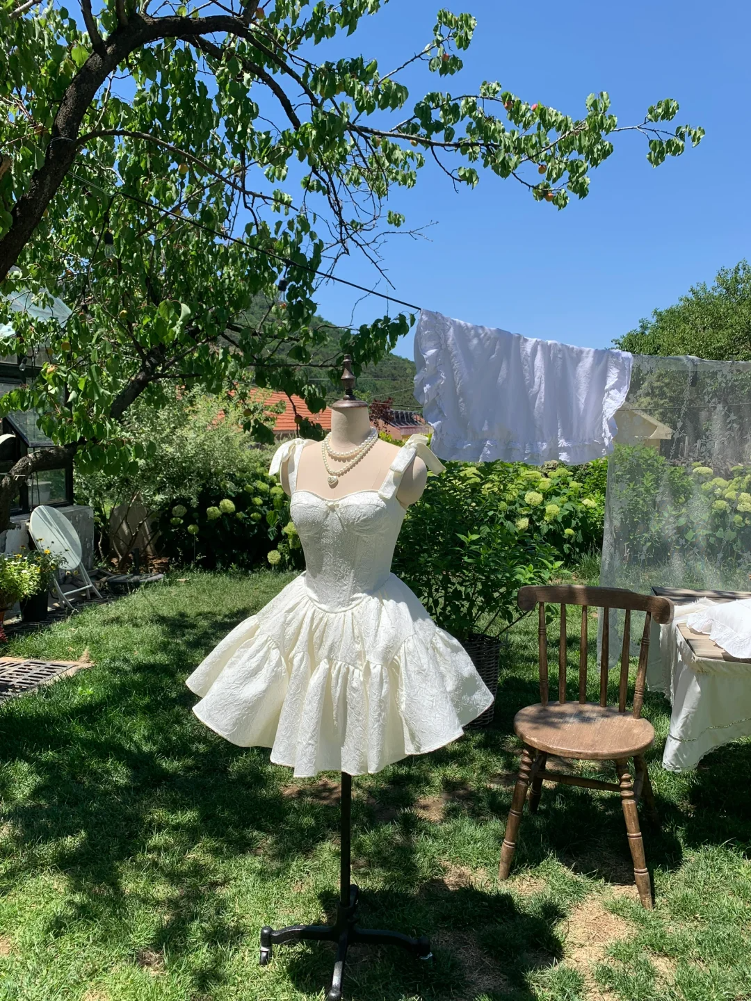 Simple Spaghetti Straps White Satin A Line Short Prom Dress Formal Homecoming Dress Birthday Outfits D407