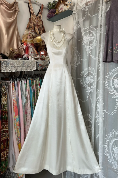 Classy Off-white Halter V Neck Satin Mermaid Long Wedding Guest Dress Party Gown D1671